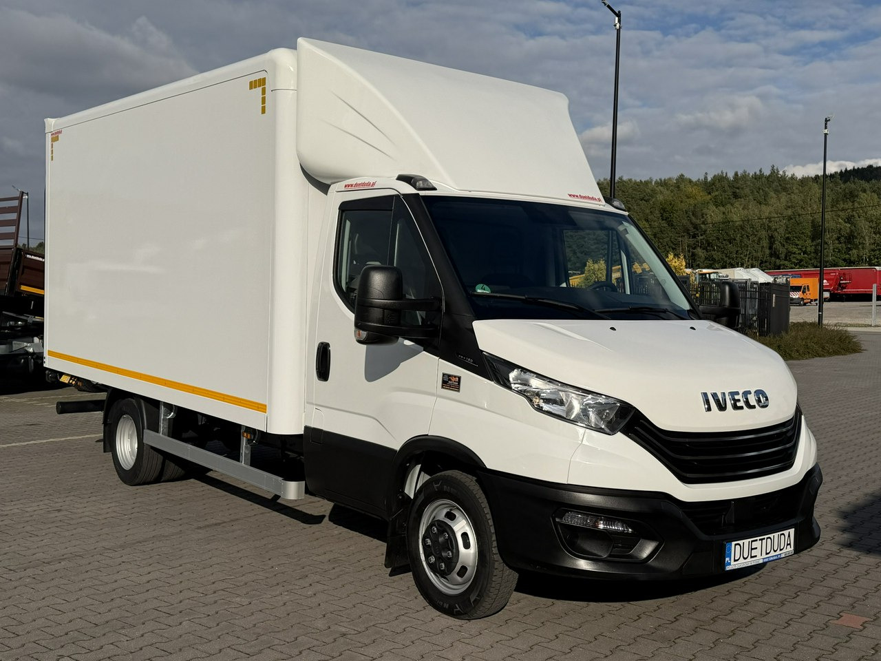 Iveco Daily 35C16 V - Box van: picture 4 Iveco Daily 35C16 V - Box van: picture 4