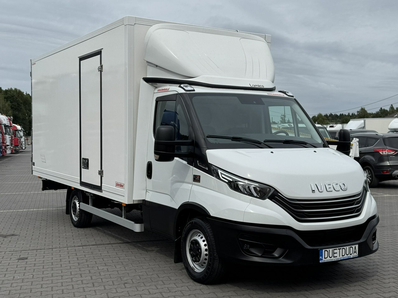 Iveco Daily 35S18 H - Box van: picture 3 Iveco Daily 35S18 H - Box van: picture 3