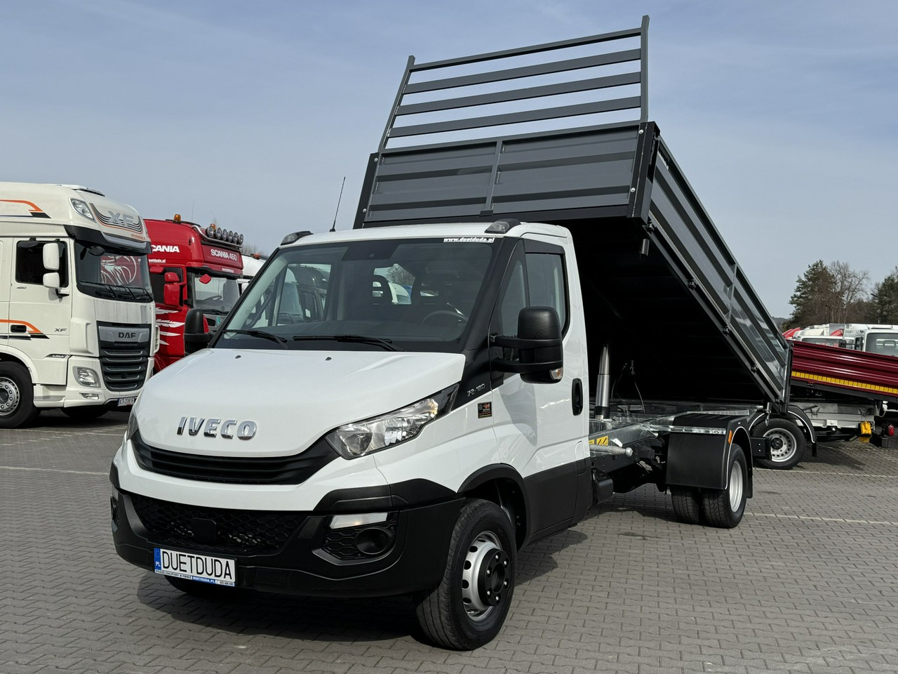 Iveco Daily 70C18 V H (72C18) Wywrotka 3-stronna Nowa Zabudowa - Tipper: picture 2 Iveco Daily 70C18 V H (72C18) Wywrotka 3-stronna Nowa Zabudowa - Tipper: picture 2