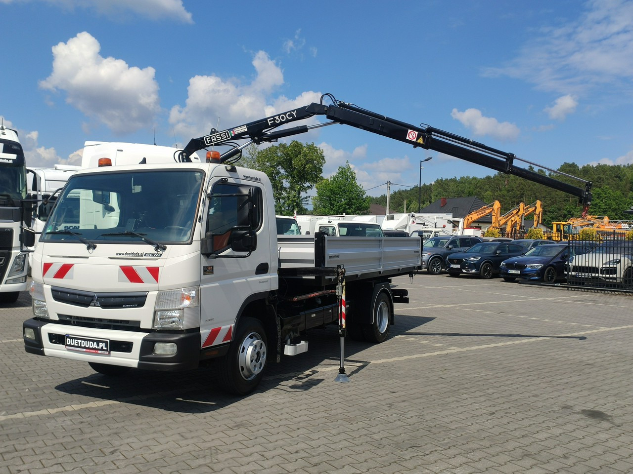 Mitsubishi Canter Fuso 9C18 3.0/180KM Automat, HDS FASSI F30 Wywrotka 3-str - Tipper: picture 1 Mitsubishi Canter Fuso 9C18 3.0/180KM Automat, HDS FASSI F30 Wywrotka 3-str - Tipper: picture 1