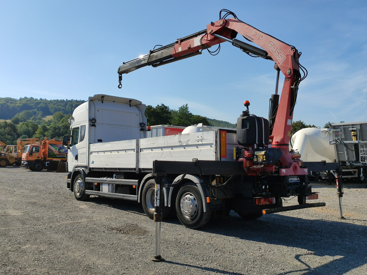 Scania 124L 420 6x2 Retarder HDS FASSI F170 Budowlanka - Dropside/ Flatbed truck, Crane truck: picture 3 Scania 124L 420 6x2 Retarder HDS FASSI F170 Budowlanka - Dropside/ Flatbed truck, Crane truck: picture 3