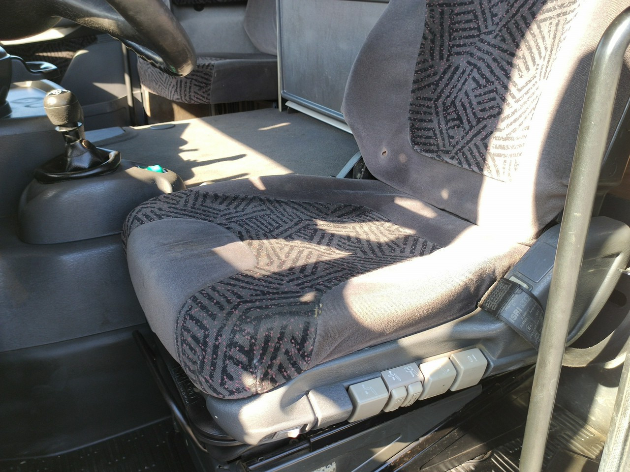 Leasing of Scania 124L 420 6x2 Retarder HDS FASSI F170 Budowlanka Scania 124L 420 6x2 Retarder HDS FASSI F170 Budowlanka: picture 24