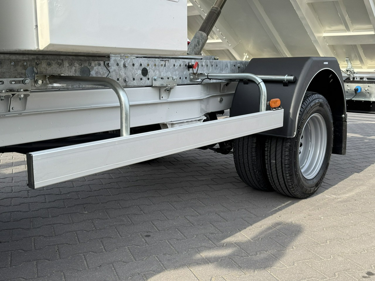 Tipper van Volkswagen Crafter: picture 14