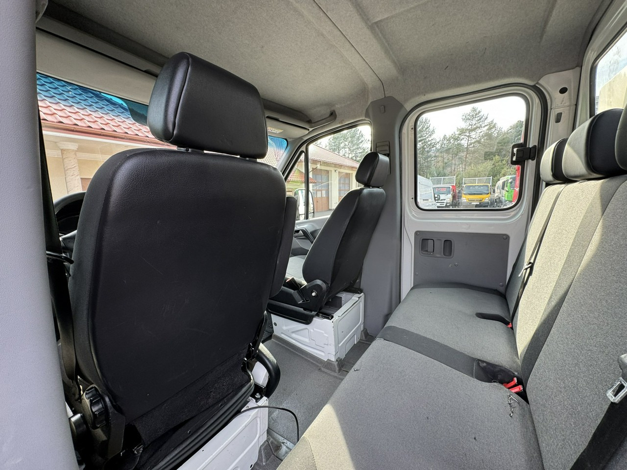 Tipper van Volkswagen Crafter: picture 29