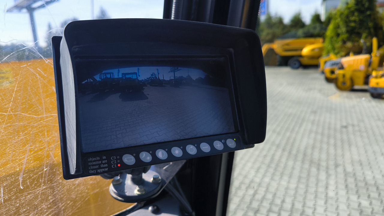 Mini dumper JCB 6 T FT - KABINA: picture 12