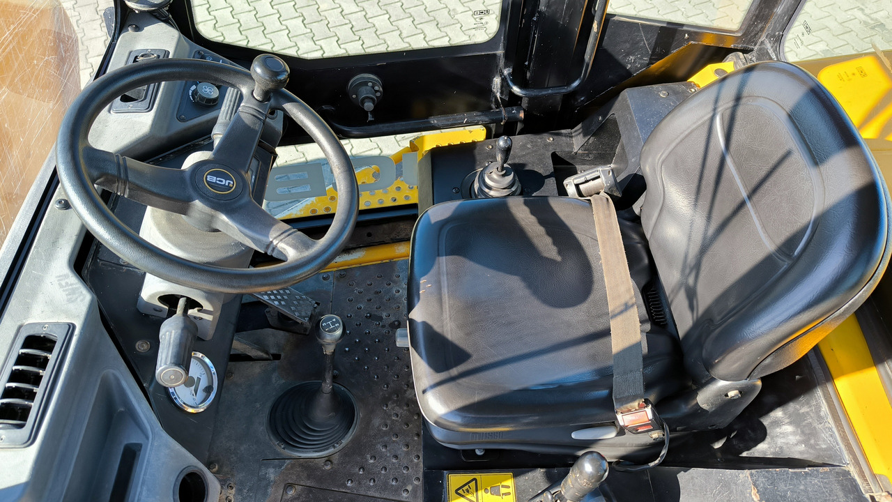 Mini dumper JCB 6 T FT - KABINA: picture 10
