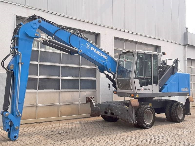 Fuchs MHL 320 F - Waste/ Industry handler: picture 2 Fuchs MHL 320 F - Waste/ Industry handler: picture 2
