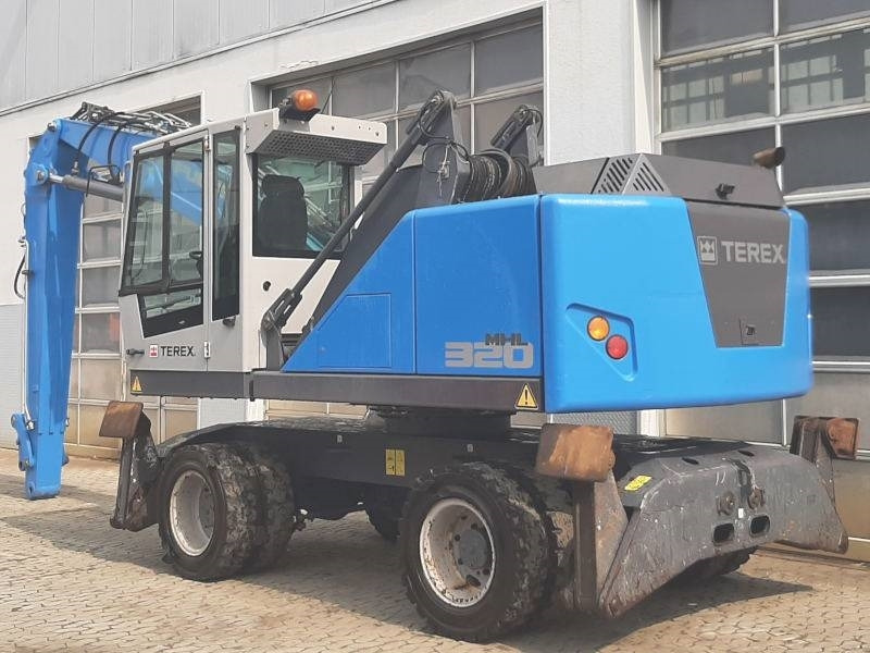 Fuchs MHL 320 F - Waste/ Industry handler: picture 3 Fuchs MHL 320 F - Waste/ Industry handler: picture 3