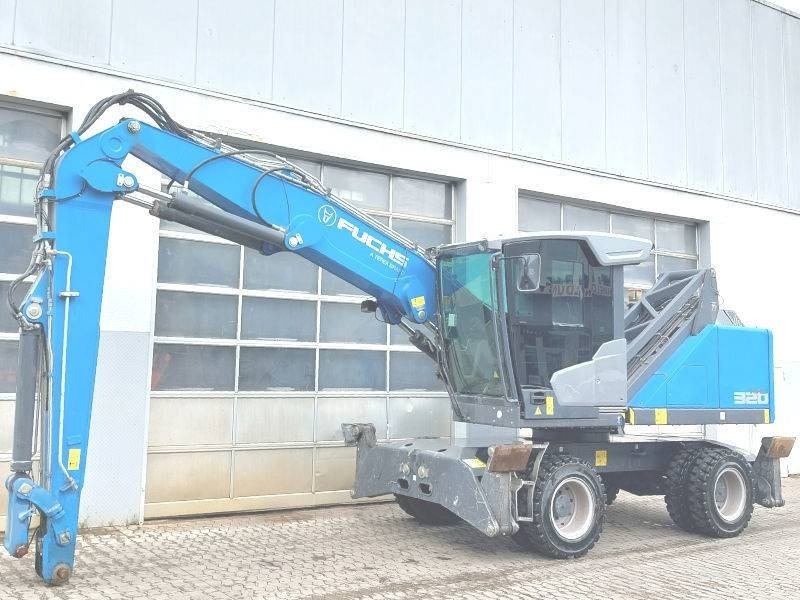 Fuchs MHL 320 F - Waste/ Industry handler: picture 2 Fuchs MHL 320 F - Waste/ Industry handler: picture 2