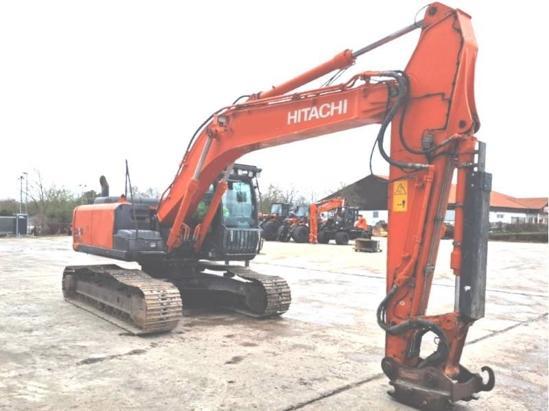 Hitachi ZX 210 LC-5 - Crawler excavator: picture 3 Hitachi ZX 210 LC-5 - Crawler excavator: picture 3