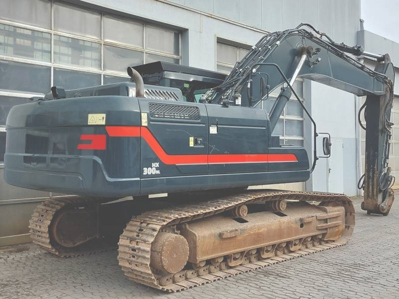 Crawler excavator Hyundai HX 300 NL: picture 6