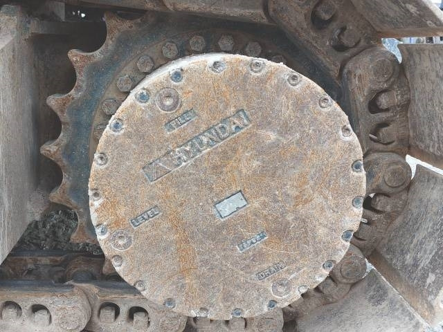 Crawler excavator Hyundai HX 300 NL: picture 11