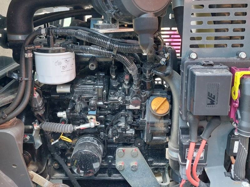 Skid steer loader Kramer 5035: picture 8