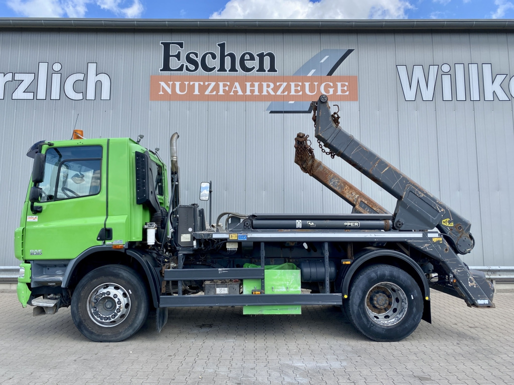 DAF CF 85.360 - Skip loader truck: picture 3 DAF CF 85.360 - Skip loader truck: picture 3