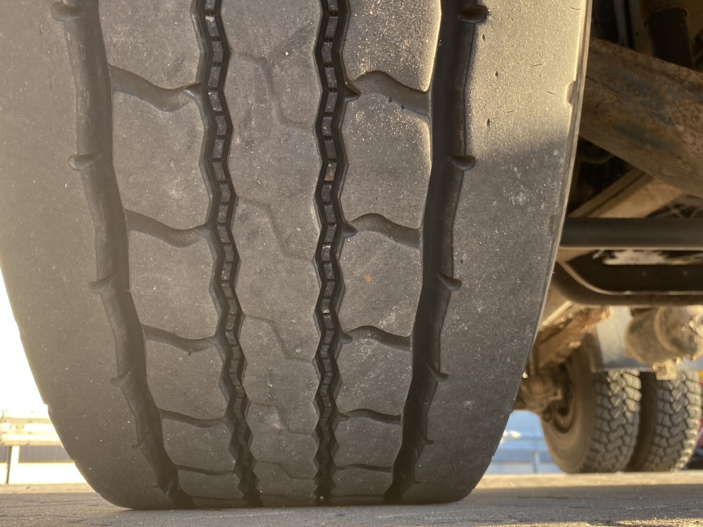 Iveco AD 190 T 41 - Tipper: picture 3 Iveco AD 190 T 41 - Tipper: picture 3