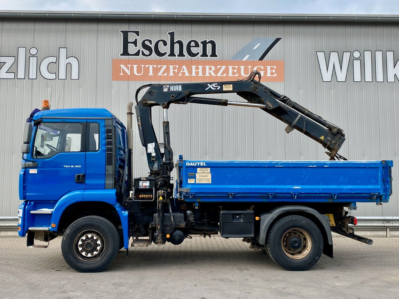 MAN TGA 18.360 4x4H BL*HIAB 122 BS-2*Dautel 3-Seiten - Tipper, Crane truck: picture 3 MAN TGA 18.360 4x4H BL*HIAB 122 BS-2*Dautel 3-Seiten - Tipper, Crane truck: picture 3
