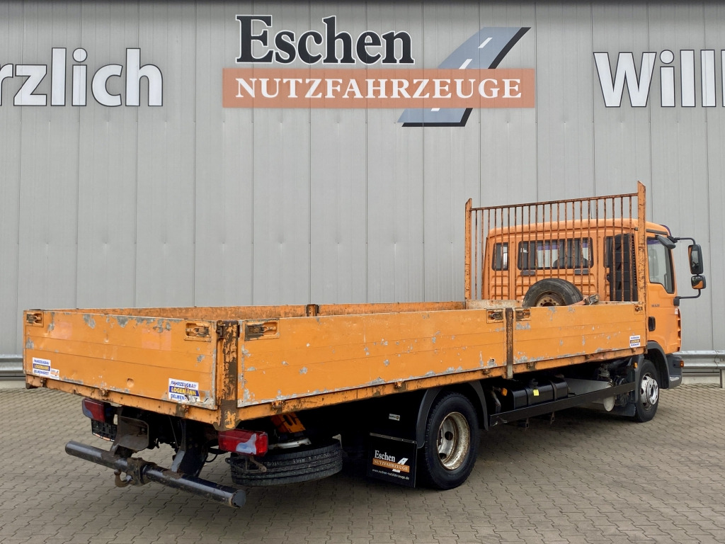 MAN TGL 8.210 4x2 BL - Dropside/ Flatbed truck: picture 5 MAN TGL 8.210 4x2 BL - Dropside/ Flatbed truck: picture 5