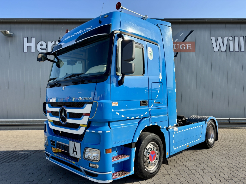 Mercedes-Benz 1844 LS - Tractor unit: picture 1 Mercedes-Benz 1844 LS - Tractor unit: picture 1