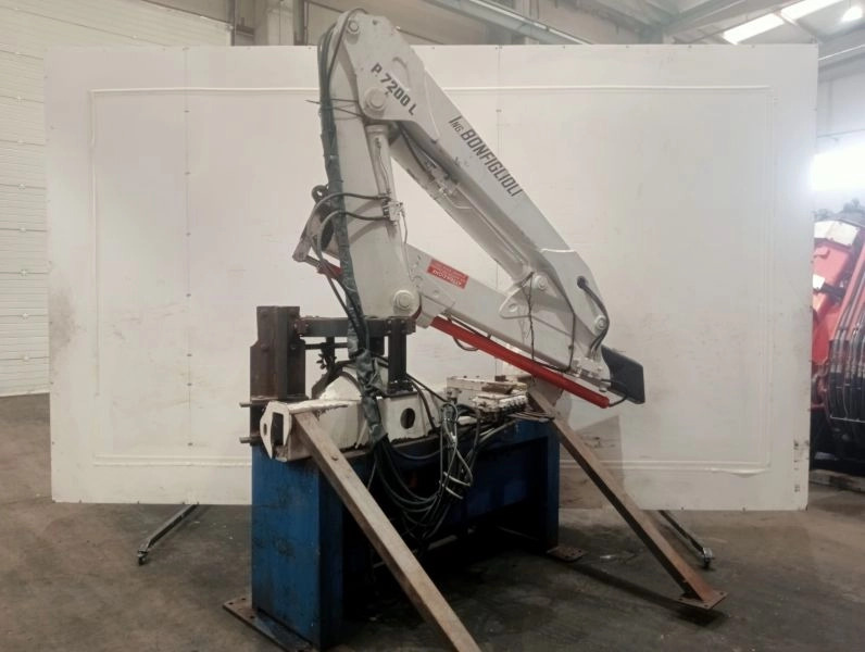 Grúa Bonfiglioli P.7200L - Loader crane for Truck: picture 2 Grúa Bonfiglioli P.7200L - Loader crane for Truck: picture 2