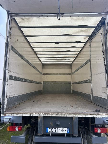 DAF LF 210 - Box truck: picture 3 DAF LF 210 - Box truck: picture 3