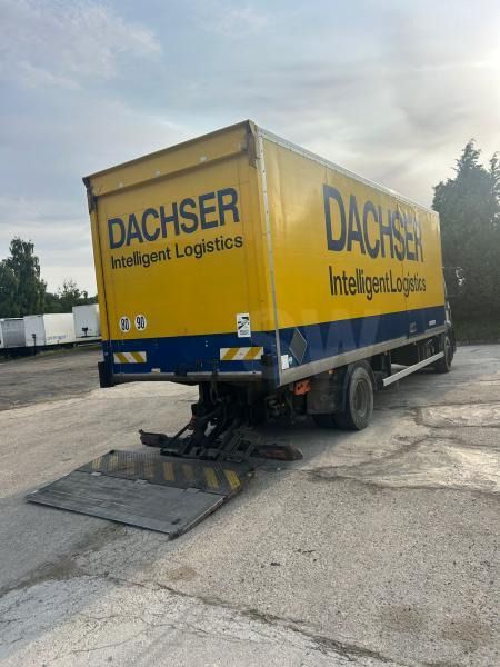 Iveco Eurocargo ML160E - Box truck: picture 3 Iveco Eurocargo ML160E - Box truck: picture 3