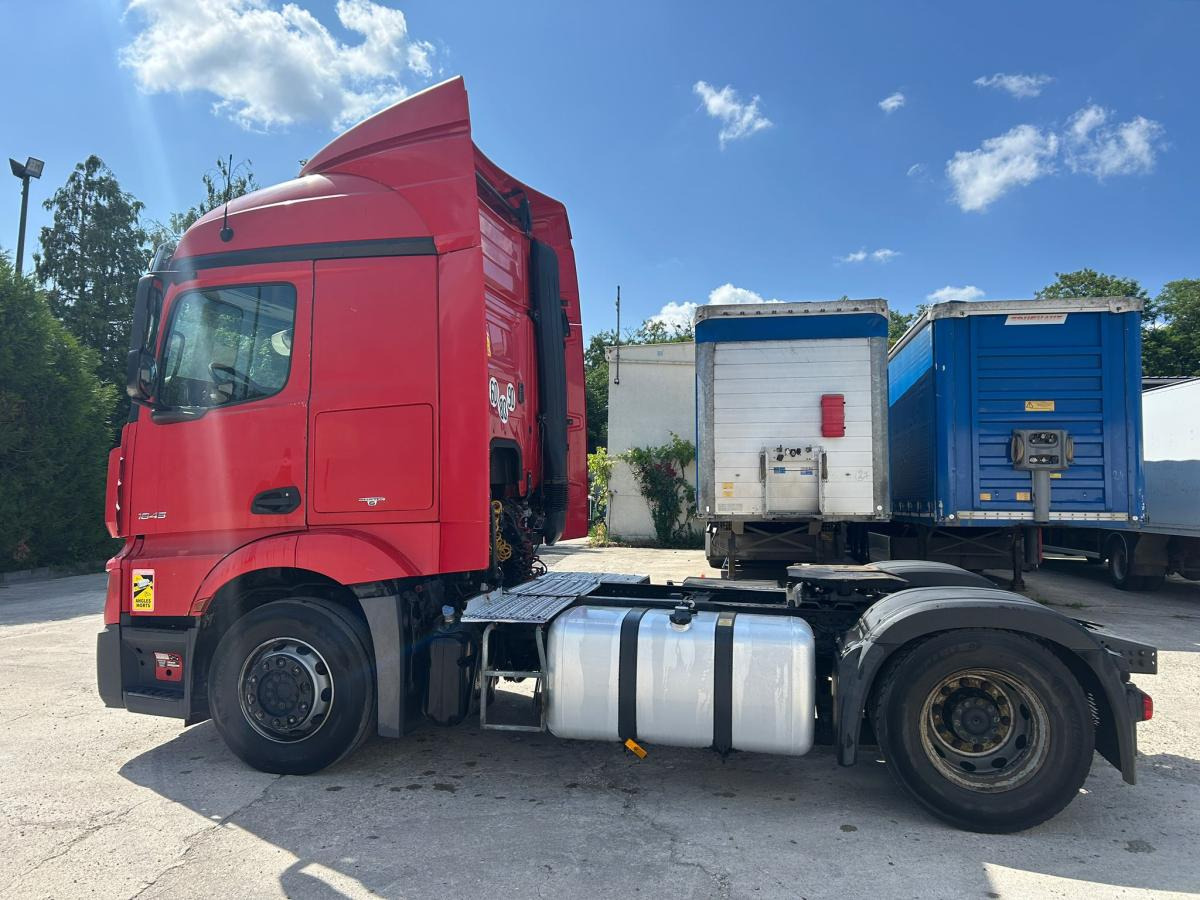 Mercedes Actros 1845 - Tractor unit: picture 2 Mercedes Actros 1845 - Tractor unit: picture 2