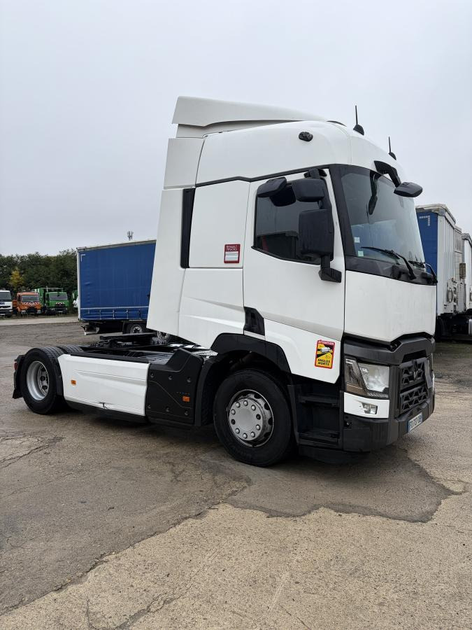 Renault T-Series 460 - Tractor unit: picture 1 Renault T-Series 460 - Tractor unit: picture 1