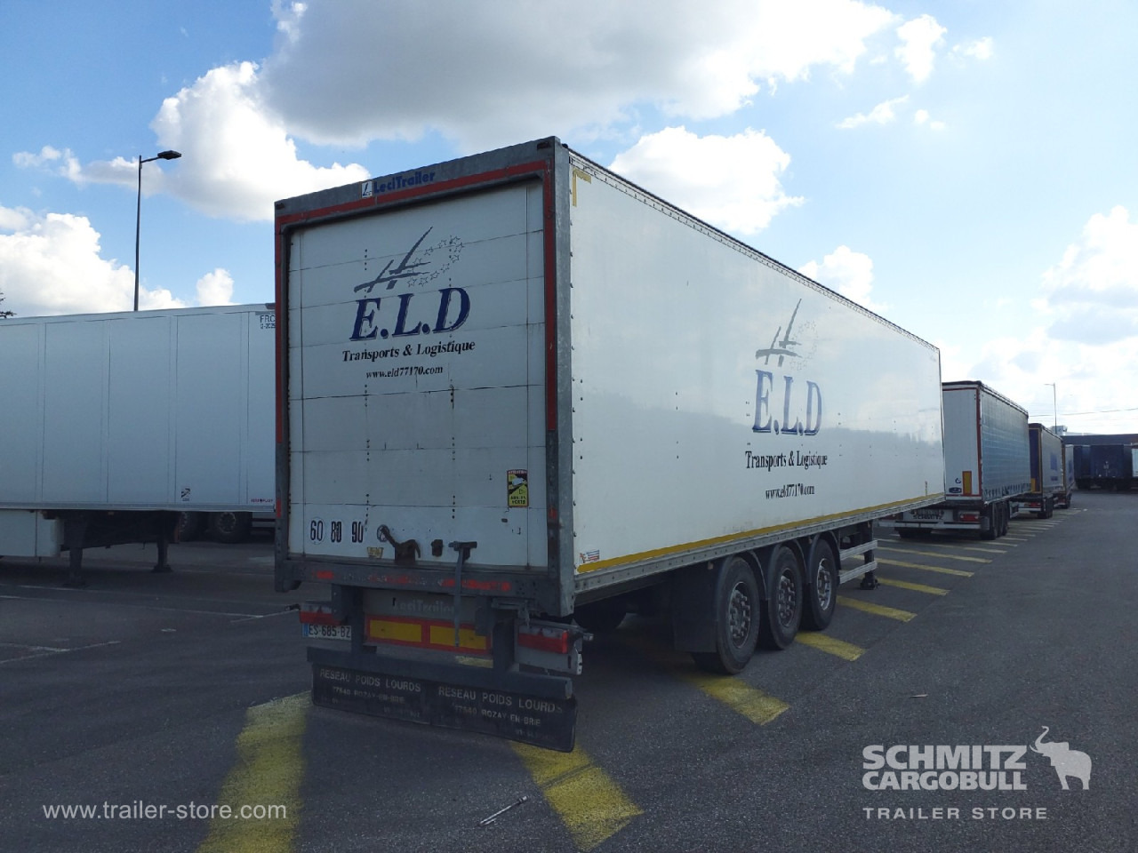 LECI TRAILER Dryfreight Standard Roller shutter door - Closed box semi-trailer: picture 5 LECI TRAILER Dryfreight Standard Roller shutter door - Closed box semi-trailer: picture 5