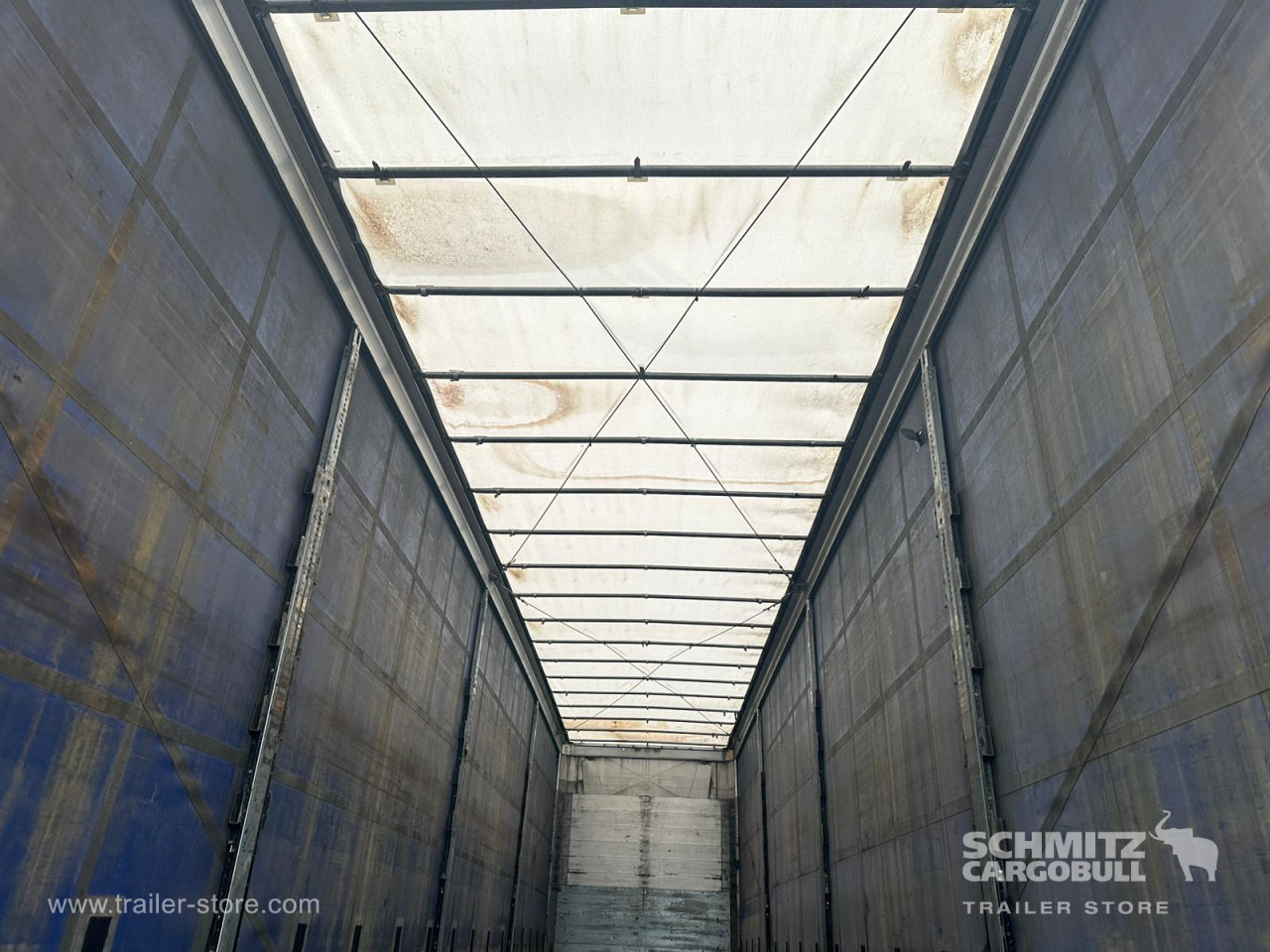 SCHMITZ Curtainsider Mega - Curtainsider semi-trailer: picture 5 SCHMITZ Curtainsider Mega - Curtainsider semi-trailer: picture 5