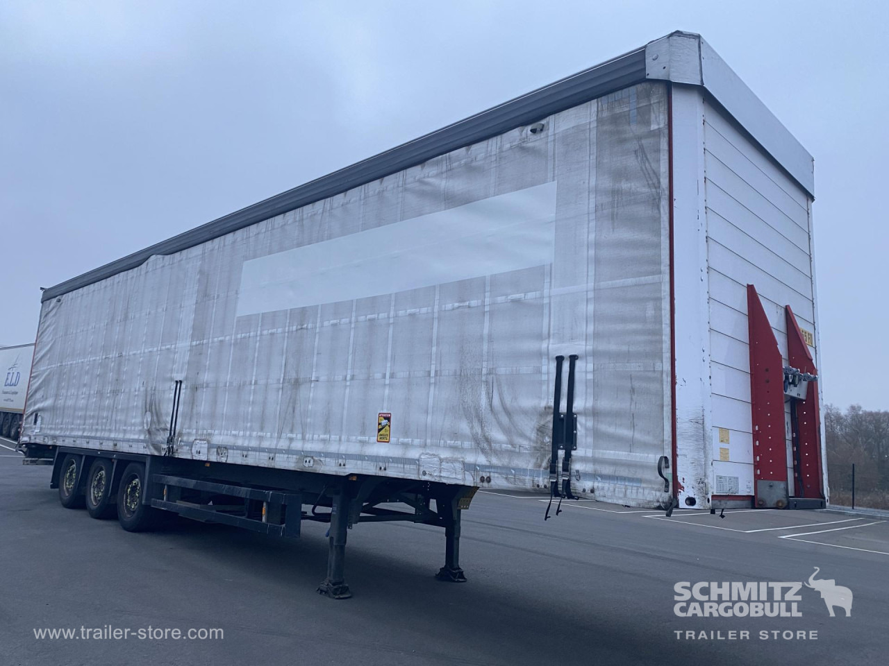 SCHMITZ Curtainsider Mega - Curtainsider semi-trailer: picture 1 SCHMITZ Curtainsider Mega - Curtainsider semi-trailer: picture 1