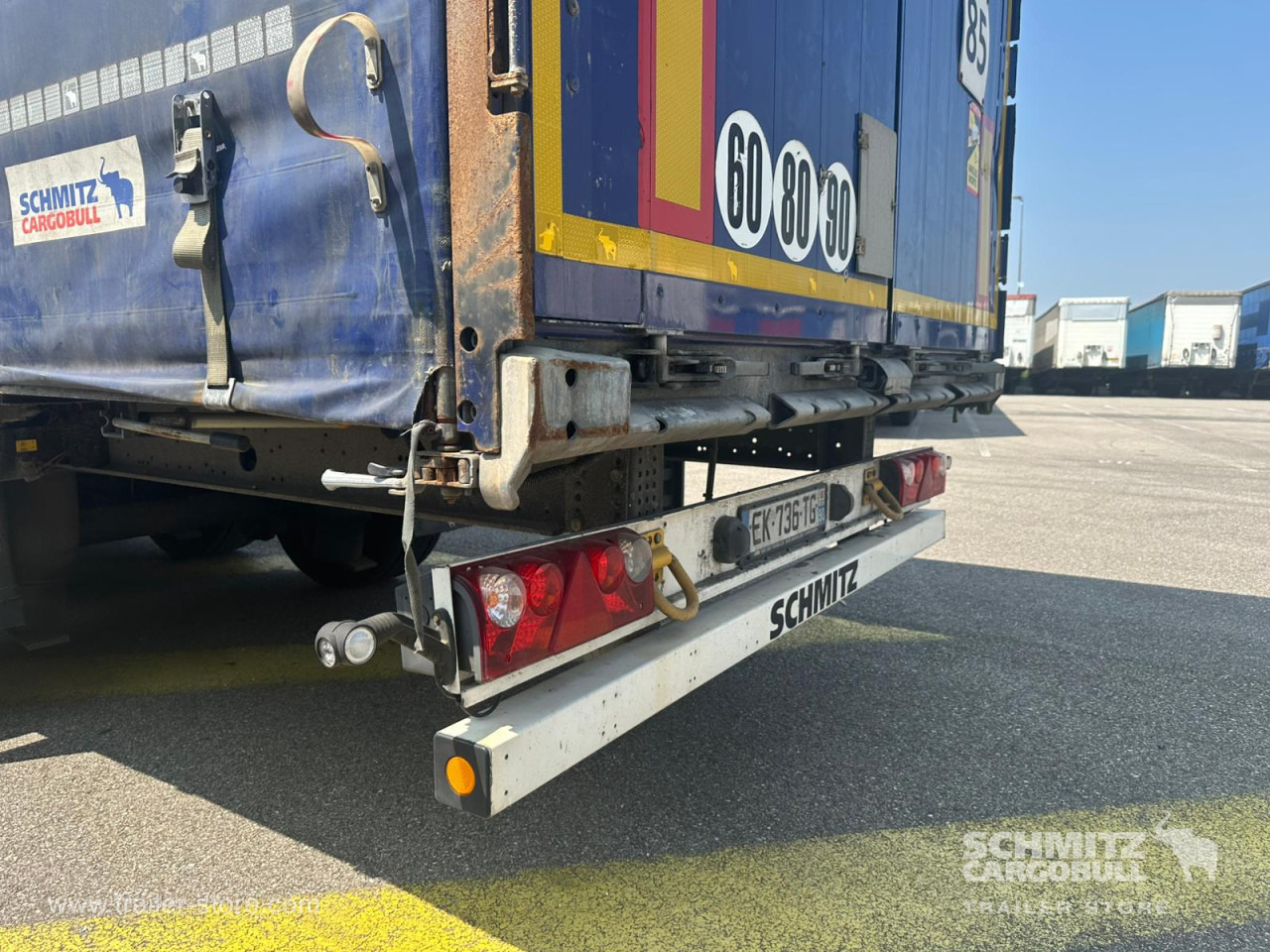 SCHMITZ Curtainsider Mega - Curtainsider semi-trailer: picture 2 SCHMITZ Curtainsider Mega - Curtainsider semi-trailer: picture 2