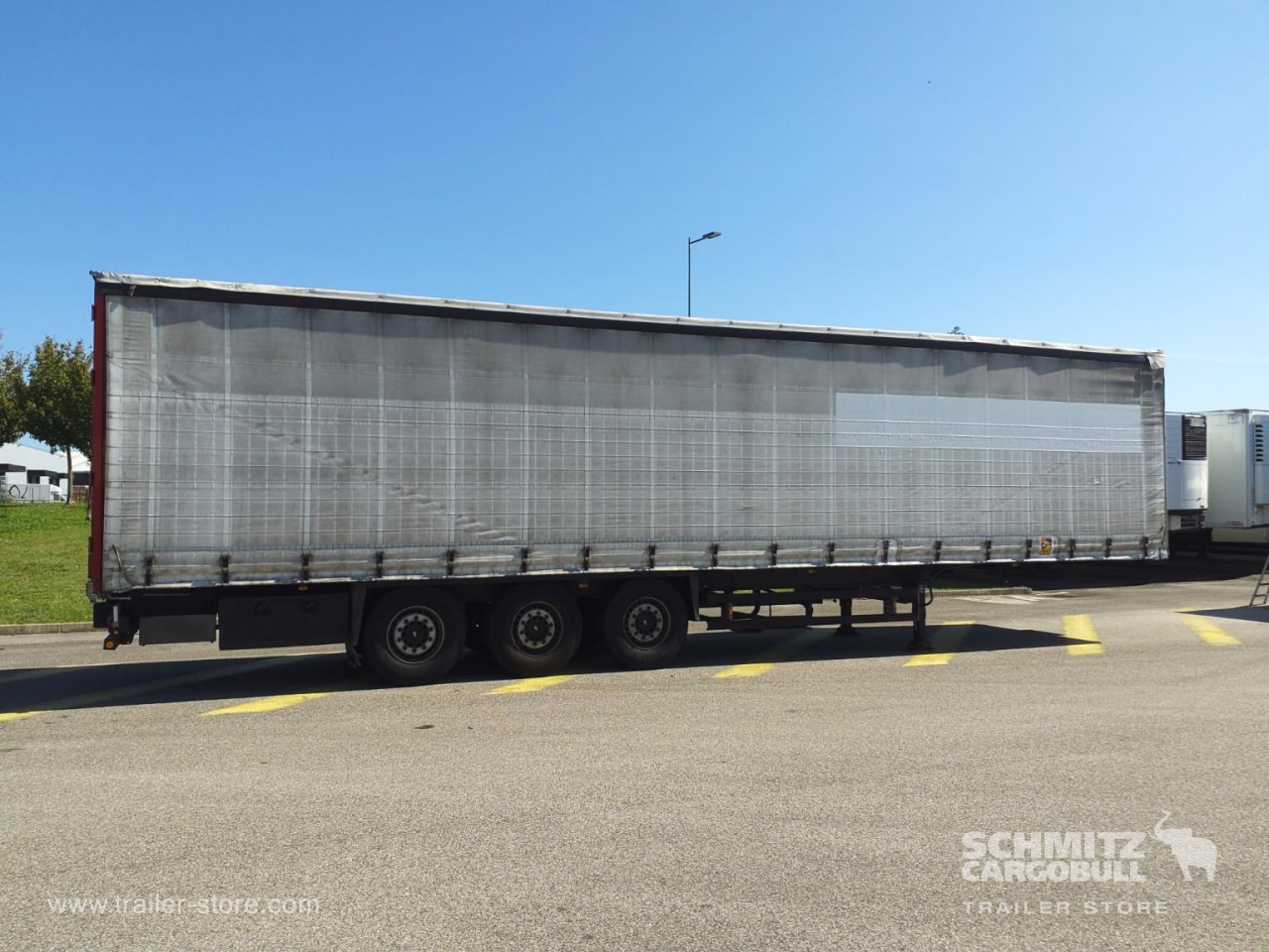 SCHMITZ Curtainsider Standard - Curtainsider semi-trailer: picture 2 SCHMITZ Curtainsider Standard - Curtainsider semi-trailer: picture 2