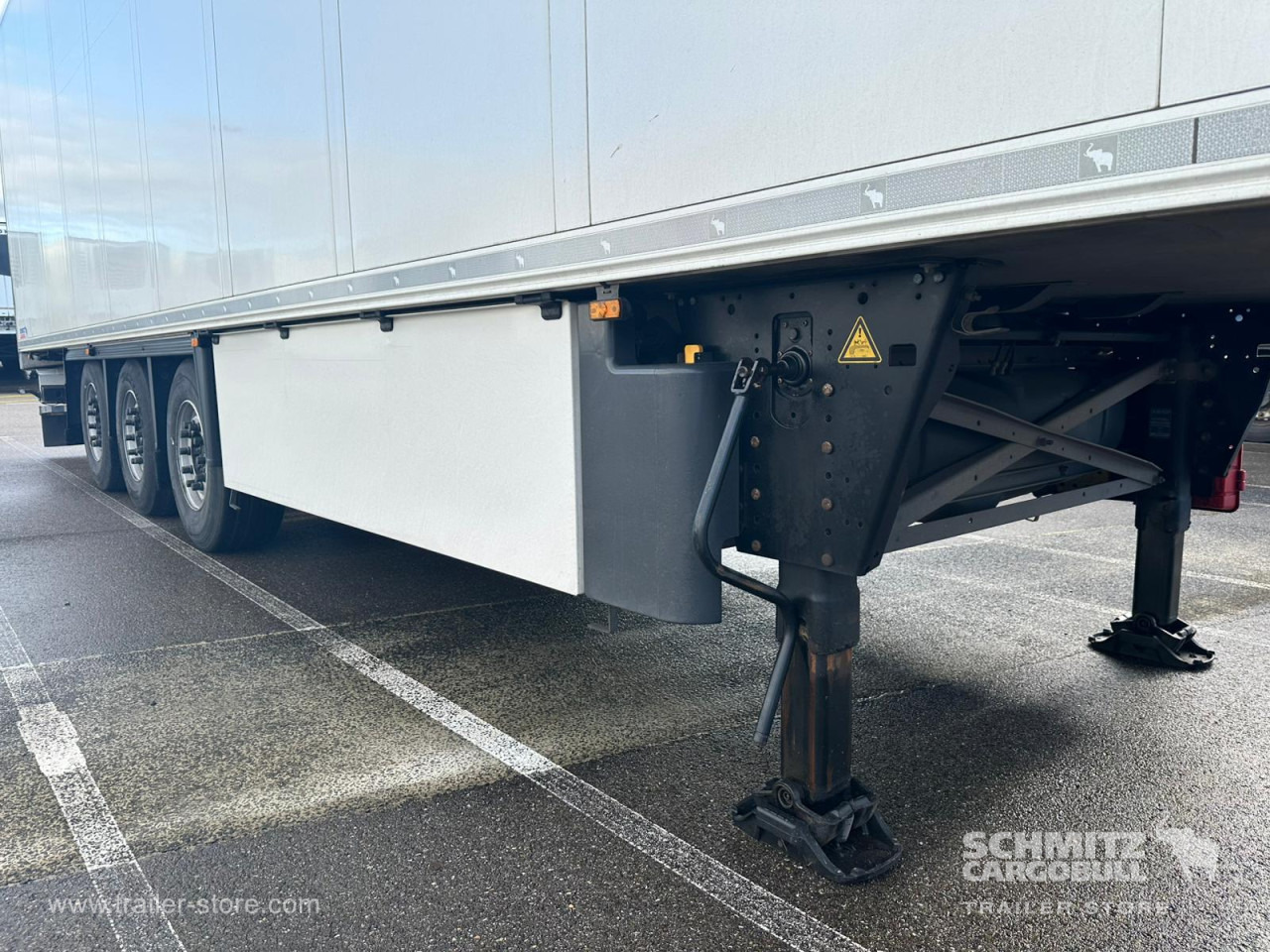 SCHMITZ Reefer Standard - Isothermal semi-trailer: picture 2 SCHMITZ Reefer Standard - Isothermal semi-trailer: picture 2