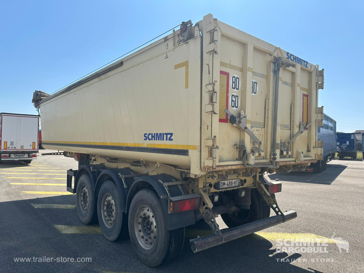 SCHMITZ Tipper Alu-square sided body 28m³ - Tipper semi-trailer: picture 4 SCHMITZ Tipper Alu-square sided body 28m³ - Tipper semi-trailer: picture 4