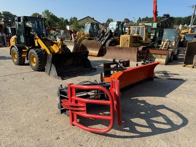 Cat 908 M - 40 Km/h - Wheel loader: picture 2 Cat 908 M - 40 Km/h - Wheel loader: picture 2