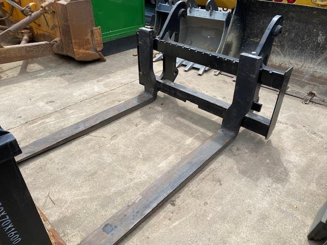 Cat 926-930-938 - Forks for Construction machinery: picture 1 Cat 926-930-938 - Forks for Construction machinery: picture 1