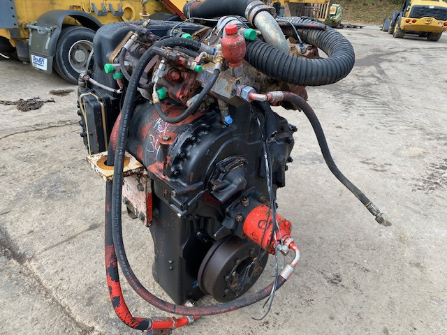 Clark 15HR36442-2 / O&K L45 - 164850 - Gearbox and parts for Construction machinery: picture 4 Clark 15HR36442-2 / O&K L45 - 164850 - Gearbox and parts for Construction machinery: picture 4