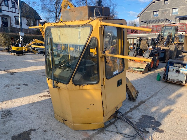 Kabine CAT 992 C - 42X - Cab and interior for Construction machinery: picture 1 Kabine CAT 992 C - 42X - Cab and interior for Construction machinery: picture 1