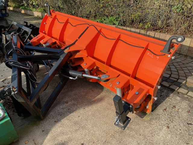 Schneeschild Agro - Snow plough: picture 3 Schneeschild Agro - Snow plough: picture 3