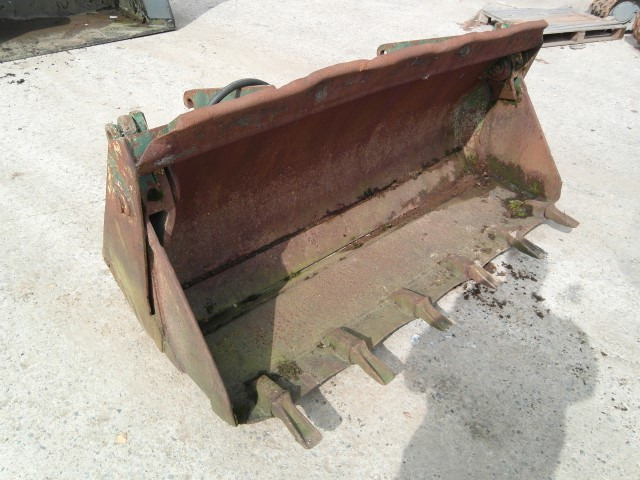 Zettelmeyer ZL 602 - Loader bucket: picture 2 Zettelmeyer ZL 602 - Loader bucket: picture 2