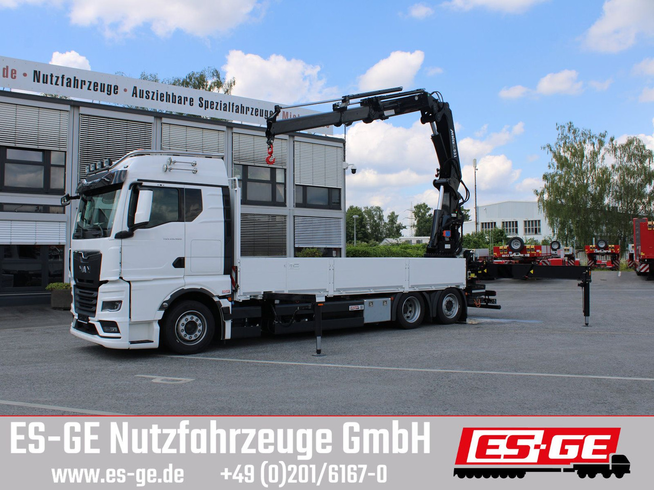MAN TGX 26.480 6x2-4 LL CH mit MKG HLK531 a5 - Dropside/ Flatbed truck, Crane truck: picture 1 MAN TGX 26.480 6x2-4 LL CH mit MKG HLK531 a5 - Dropside/ Flatbed truck, Crane truck: picture 1