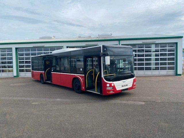 MAN A 21 Lions City KLIMA EURO 6 ZF EcoLife 2x - City bus: picture 2 MAN A 21 Lions City KLIMA EURO 6 ZF EcoLife 2x - City bus: picture 2