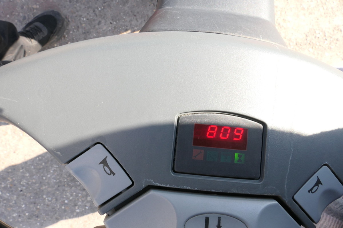Pallet truck BT SWE 080L: picture 6