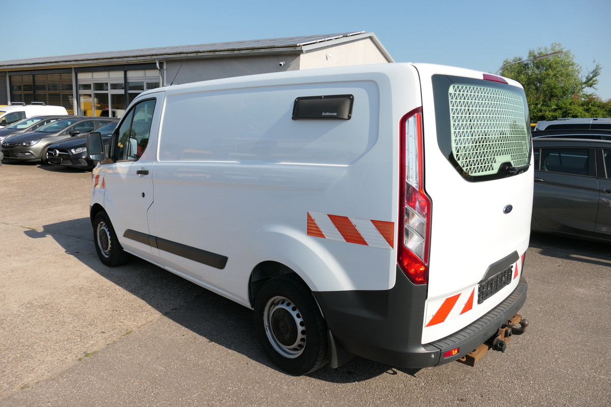 FORD Transit Custom 290 2.0 TDCi KLIMA TEMPOMAT AHK W - Small van: picture 5 FORD Transit Custom 290 2.0 TDCi KLIMA TEMPOMAT AHK W - Small van: picture 5