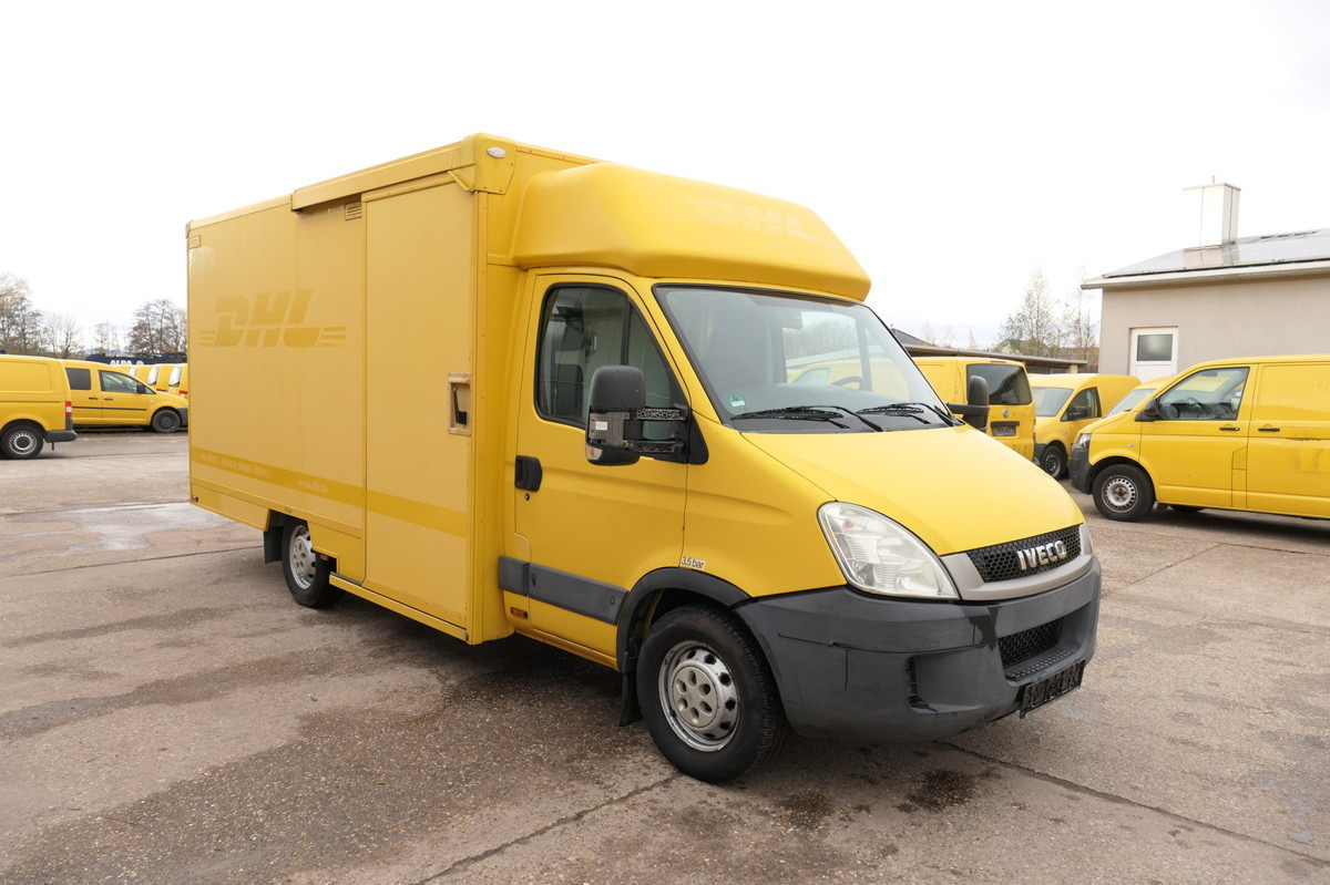 IVECO Daily 35 S11 C30C AUTOMATIK KAMERA MAXI Regale D - Box van: picture 2 IVECO Daily 35 S11 C30C AUTOMATIK KAMERA MAXI Regale D - Box van: picture 2