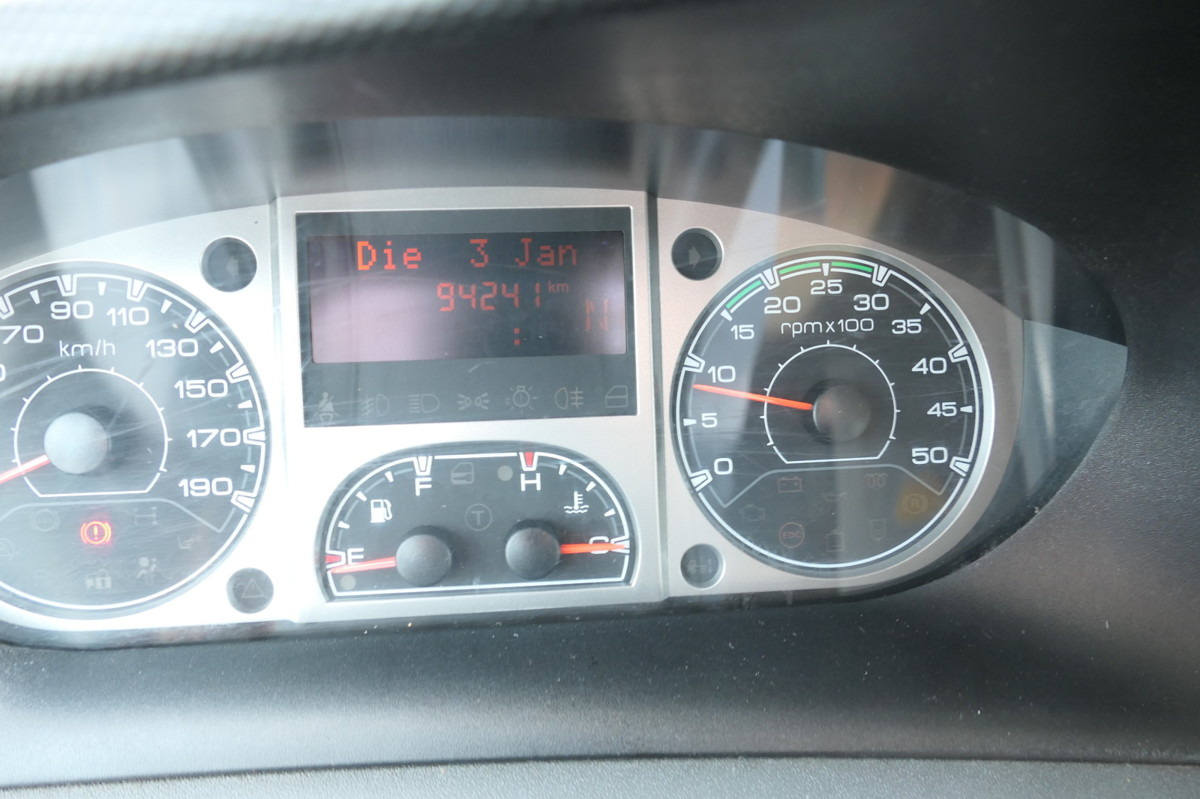 Box van IVECO Daily 35 S11 C30C AUTOMATIK KAMERA MAXI Regale D: picture 12