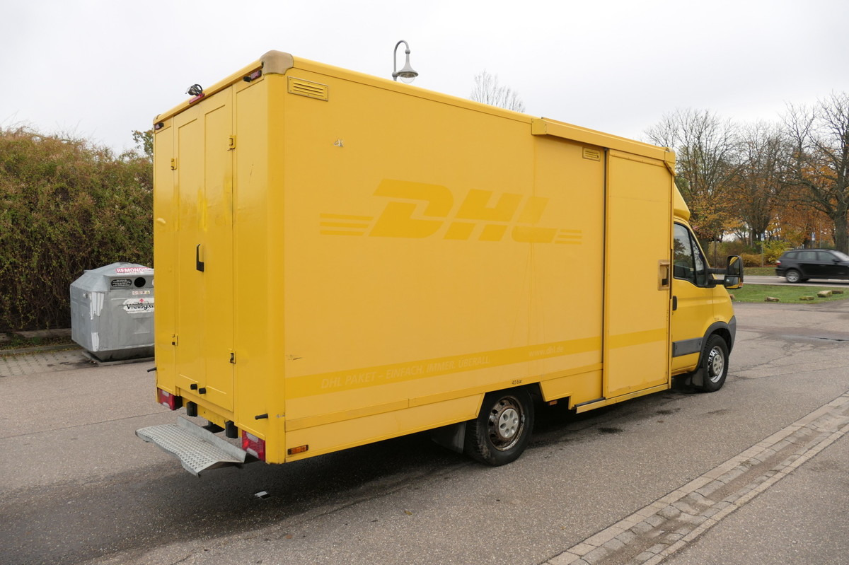 IVECO Daily 35 S11 C30C AUTOMATIK KAMERA MAXI Regale D - Box van: picture 4 IVECO Daily 35 S11 C30C AUTOMATIK KAMERA MAXI Regale D - Box van: picture 4