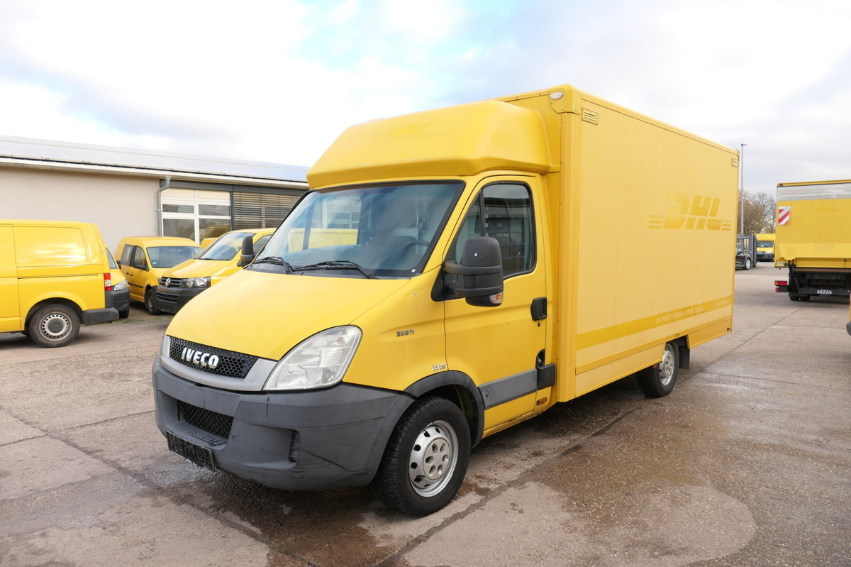 IVECO Daily 35 S11 C30C AUTOMATIK KAMERA MAXI Regale D - Box van: picture 2 IVECO Daily 35 S11 C30C AUTOMATIK KAMERA MAXI Regale D - Box van: picture 2