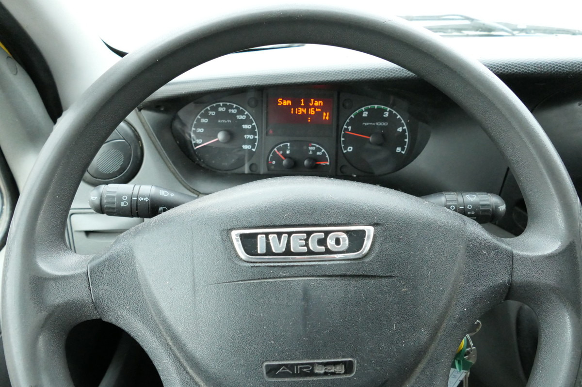 Box van IVECO Daily 35 S11 C30C AUTOMATIK KAMERA MAXI Regale L: picture 11 Box van IVECO Daily 35 S11 C30C AUTOMATIK KAMERA MAXI Regale L: picture 11