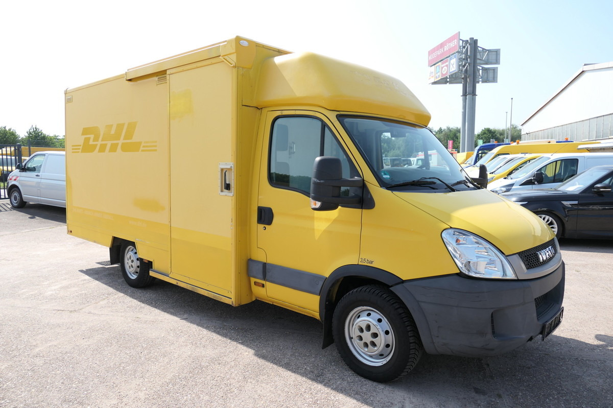 IVECO Daily 35 S11 C30C AUTOMATIK KAMERA MAXI Regale L - Box van: picture 2 IVECO Daily 35 S11 C30C AUTOMATIK KAMERA MAXI Regale L - Box van: picture 2